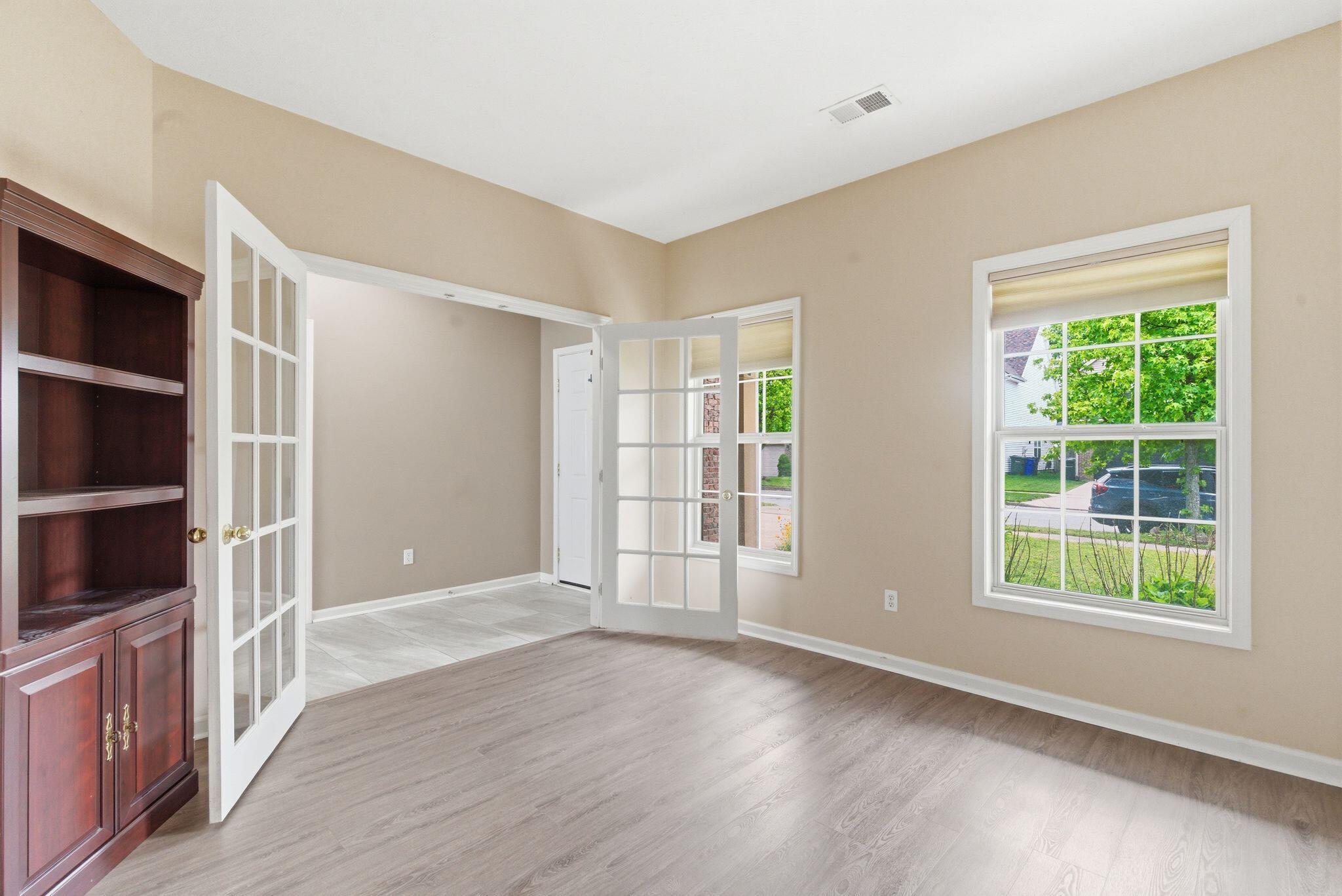 553 Millpond Road Lexington, KY 40514 - Photo 7 of 48 7_007_dsc04021