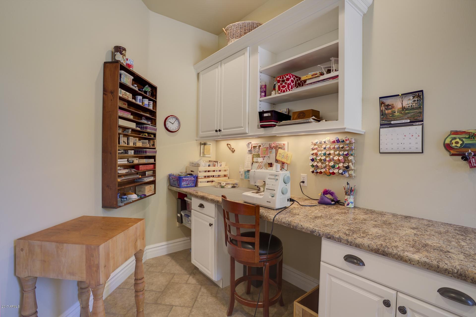 44 North Pine Ridge Circle Payson, AZ 85541 - Photo 18 of 41 Desk Nook in Laundry