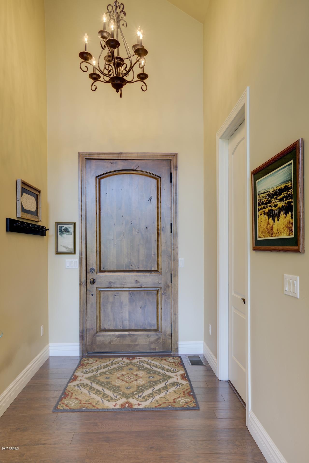 44 North Pine Ridge Circle Payson, AZ 85541 - Photo 4 of 41 Inside Entry