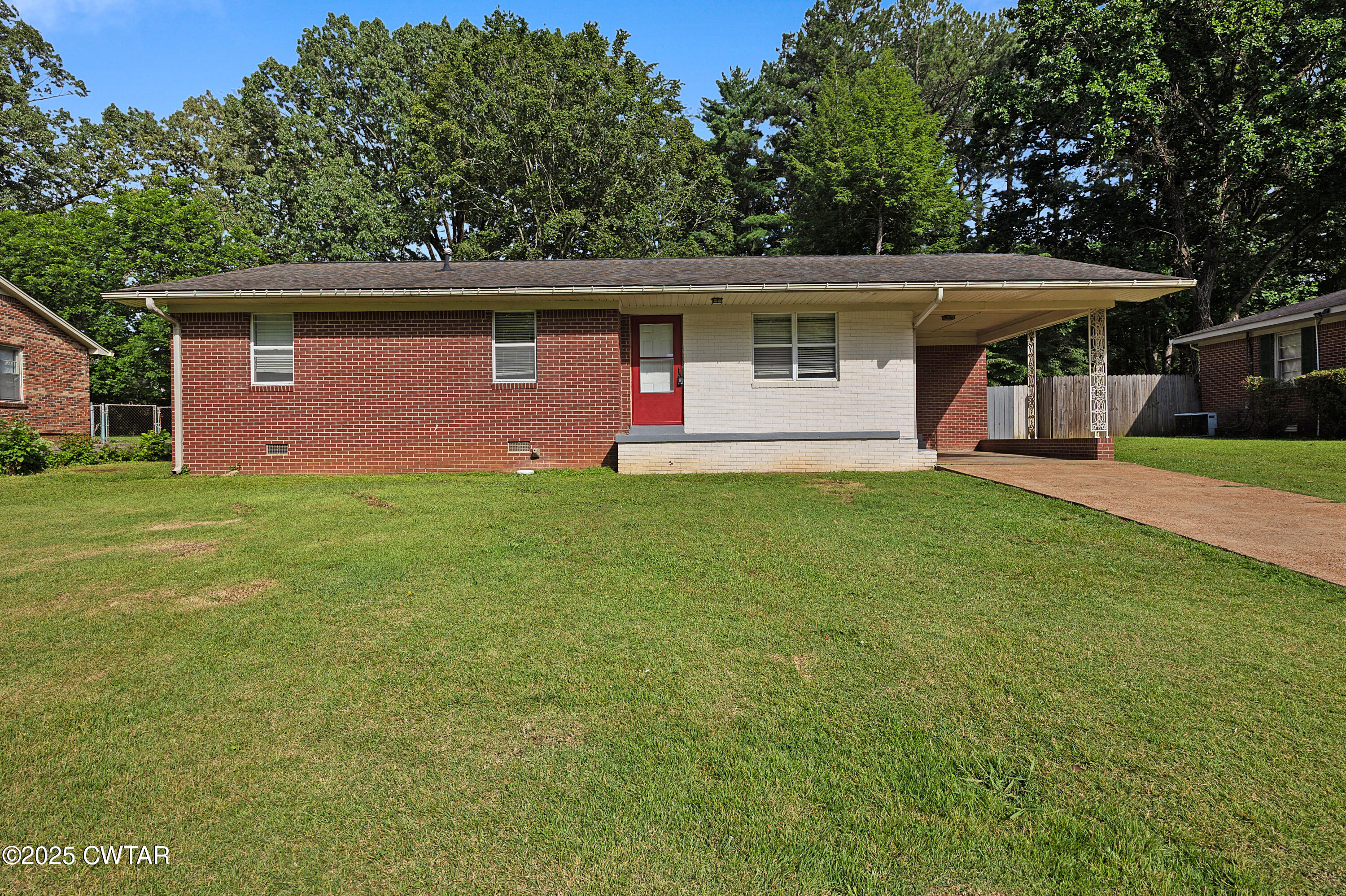 470 Russell Road Jackson, TN 38301 - Photo 1 of 18 E02A2172