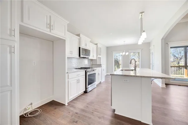 $511,540 | 9431 North Belton Avenue, Kansas City, MO 64154