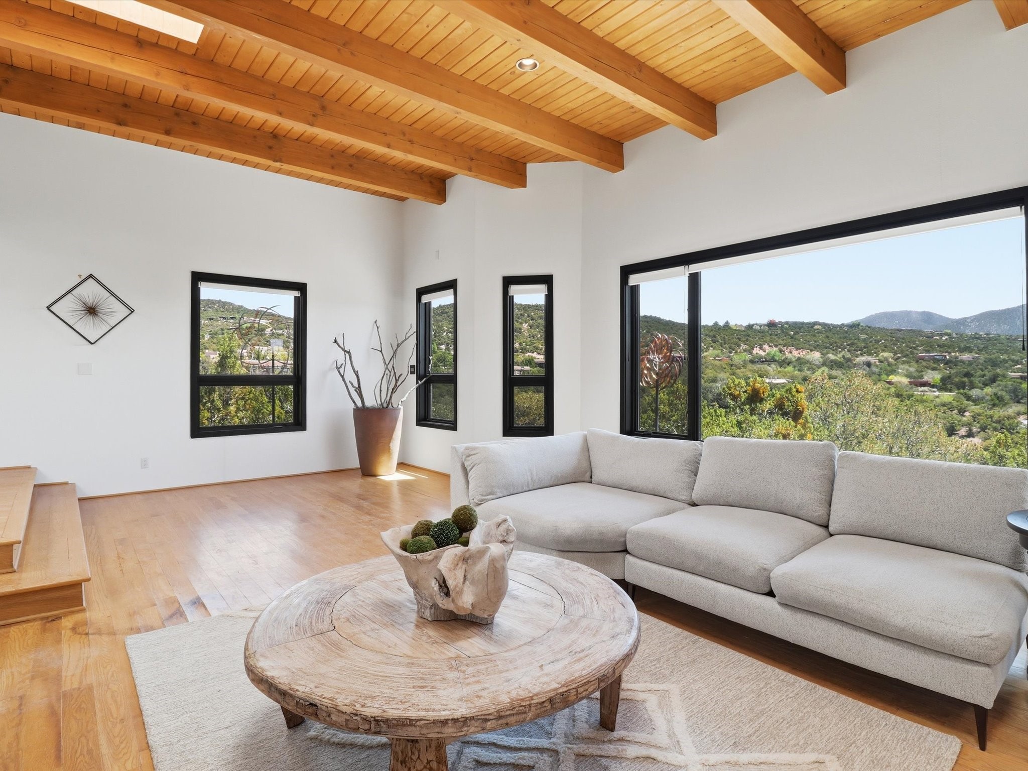 975 Indian Ridge Road Santa Fe, NM 87501 - Photo 6 of 67