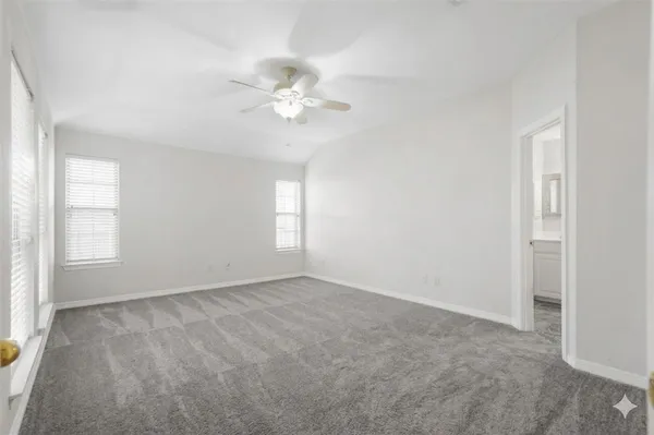 $2,400 | 4919 Saddleback Road, Arlington, TX 76017