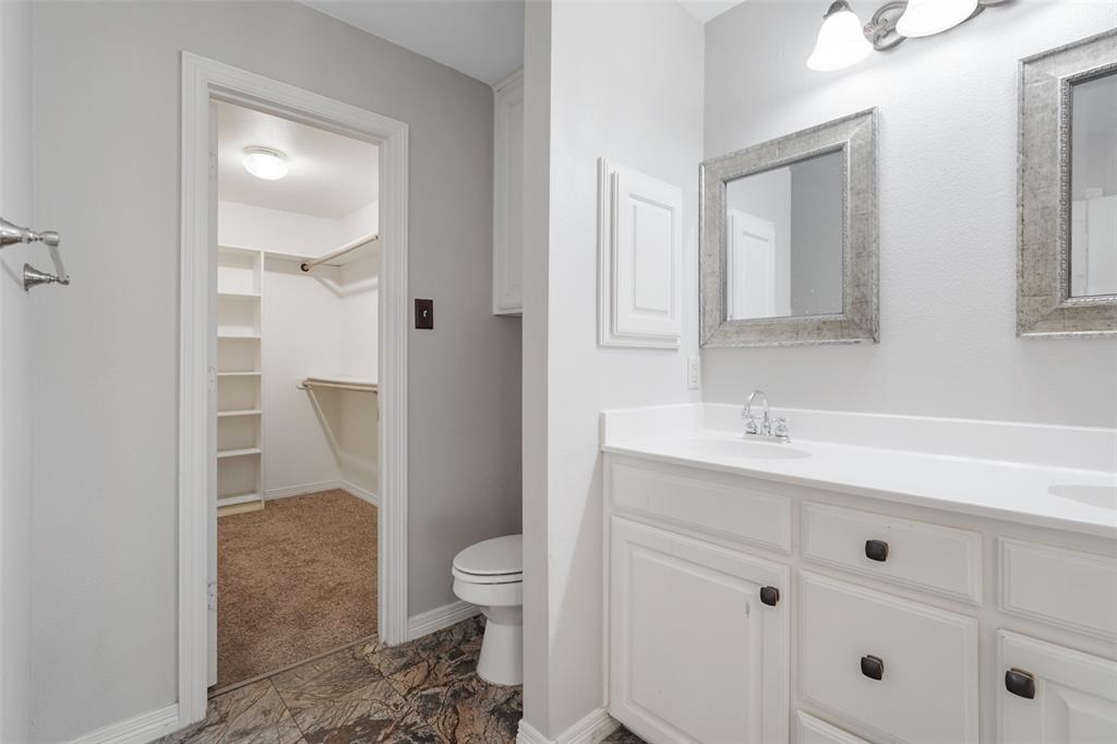 4919 Saddleback Road Arlington, TX 76017 - Photo 18 of 24