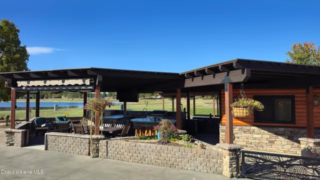 $365,000 | 110 Par Loop, Blanchard, ID 83804