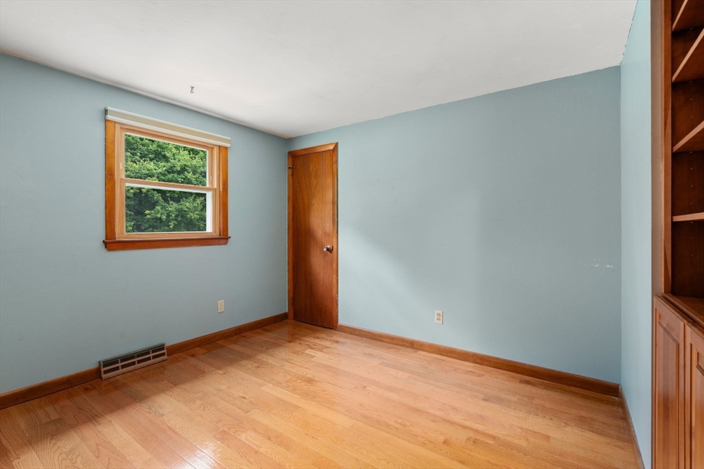 25 Wehr Road Hampden, MA 01036 - Photo 27 of 34