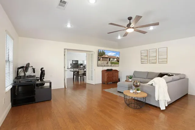 $625,000 | 181 West Willow Creek Drive, Tracy, CA 95376