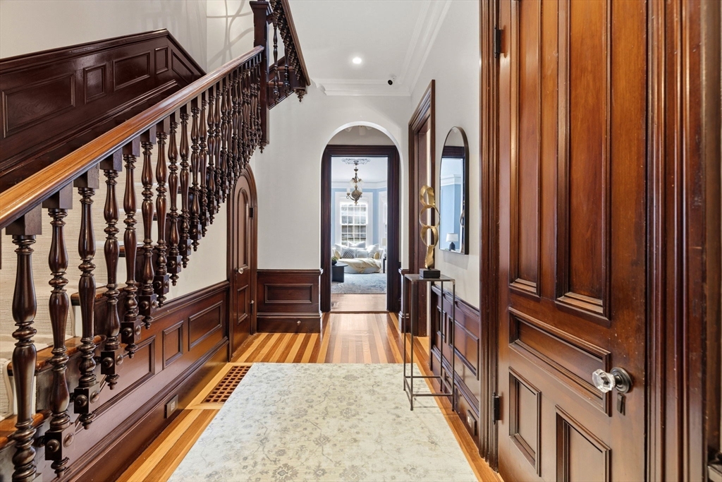 321 Beacon Street Boston, MA 02116 - Photo 20 of 22