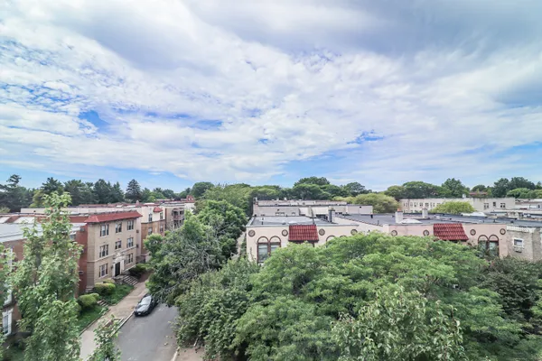 $1,625 | 40 Owen Street, Unit E12, Hartford, CT 06105