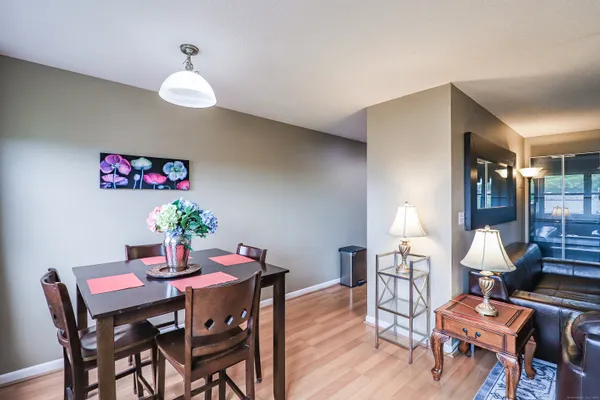 $1,625 | 40 Owen Street, Unit E12, Hartford, CT 06105