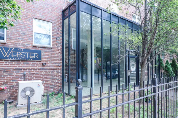 $1,625 | 40 Owen Street, Unit E12, Hartford, CT 06105