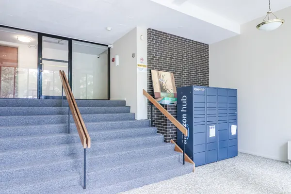 $1,625 | 40 Owen Street, Unit E12, Hartford, CT 06105