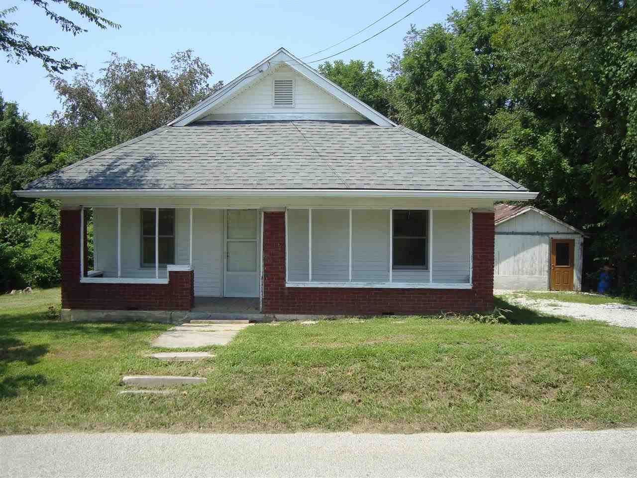 319 Old Farm Road Bedford, IN 47421 - Photo 1 of 18 Gallery Image 1