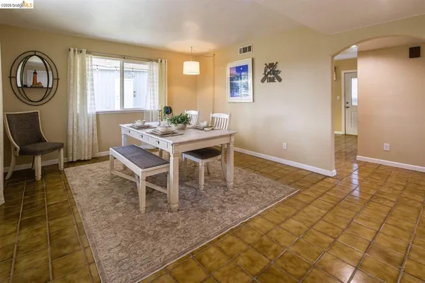 $449,900 | 5887 Enramada Drive, La Grange, CA 95329