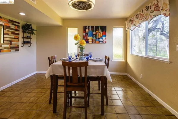 $449,900 | 5887 Enramada Drive, La Grange, CA 95329