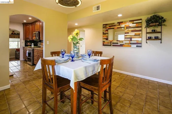 $444,900 | 5887 Enramada Drive, La Grange, CA 95329