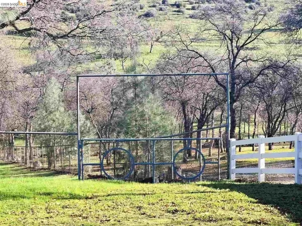 $444,900 | 5887 Enramada Drive, La Grange, CA 95329