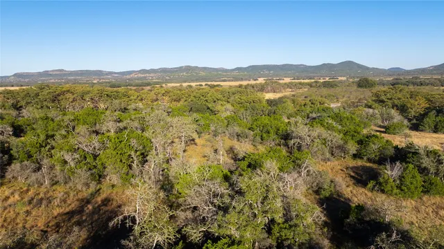 $994,000 | 358 Cornelius Road, Utopia, TX 78884