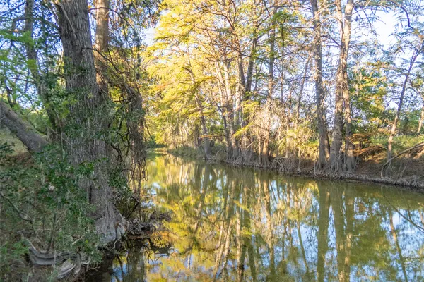 a view of an outdoor space and city view