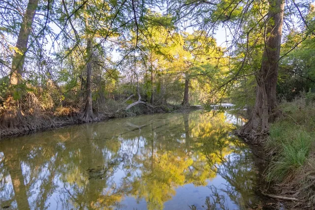 $994,000 | 358 Cornelius Road, Utopia, TX 78884