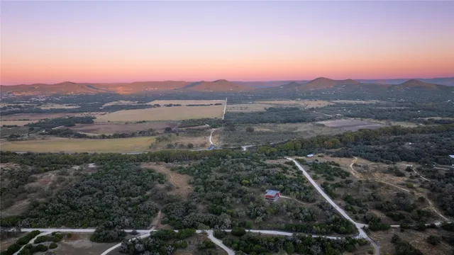 $994,000 | 358 Cornelius Road, Utopia, TX 78884