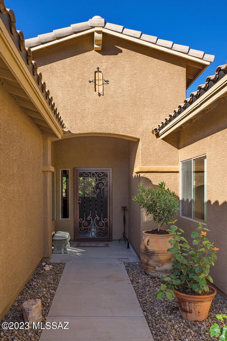 11765 North Sage Brook Road Tucson, AZ 85737 - Photo 2 of 20