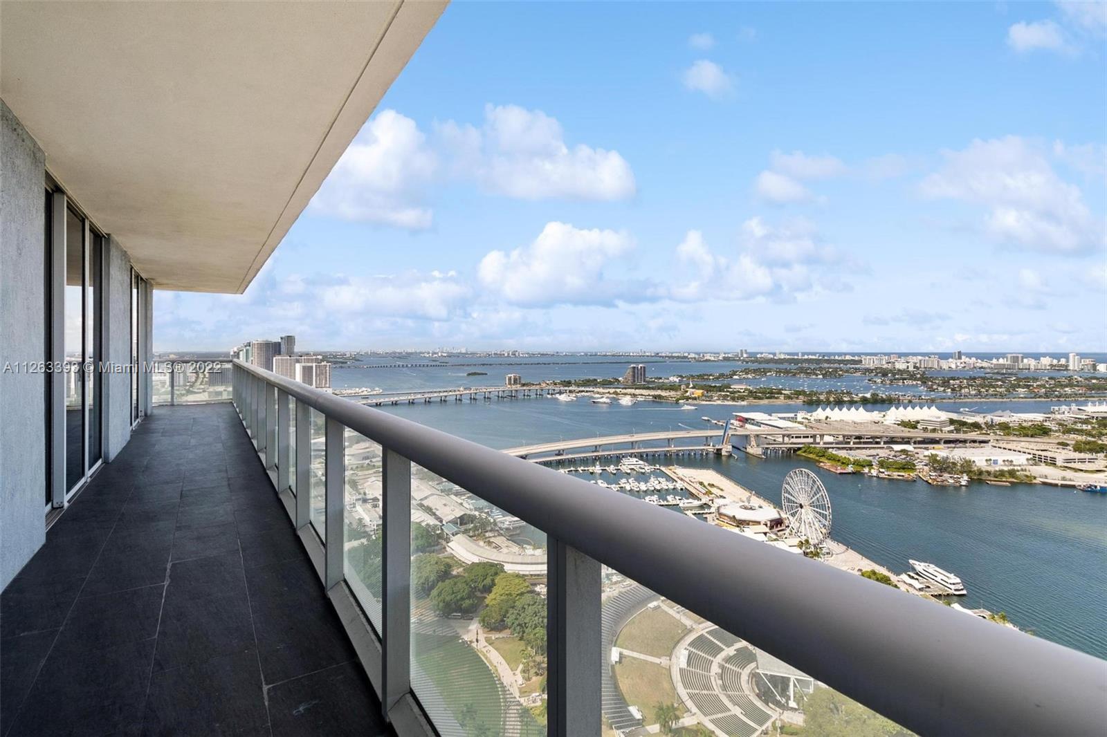 50 Biscayne Boulevard, Unit 4802 Miami, FL 33132 - Photo 29 of 33