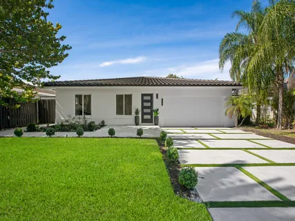 $1,075,000 | 1750 Northeast 49th Street, Fort Lauderdale, FL 33334