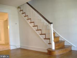 203 Kingston Road Upper Darby, PA 19082 - Photo 3 of 7 Open staircase