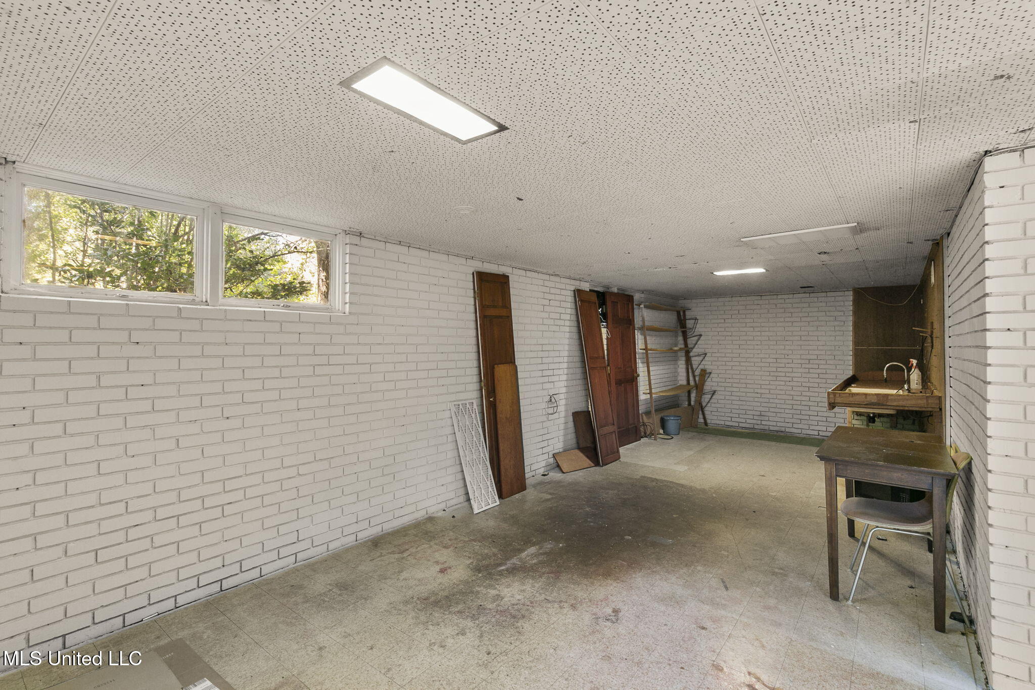 2153 Southwood Road Jackson, MS 39211 - Photo 42 of 52 42-web-or-mls-2153 Southwood-42