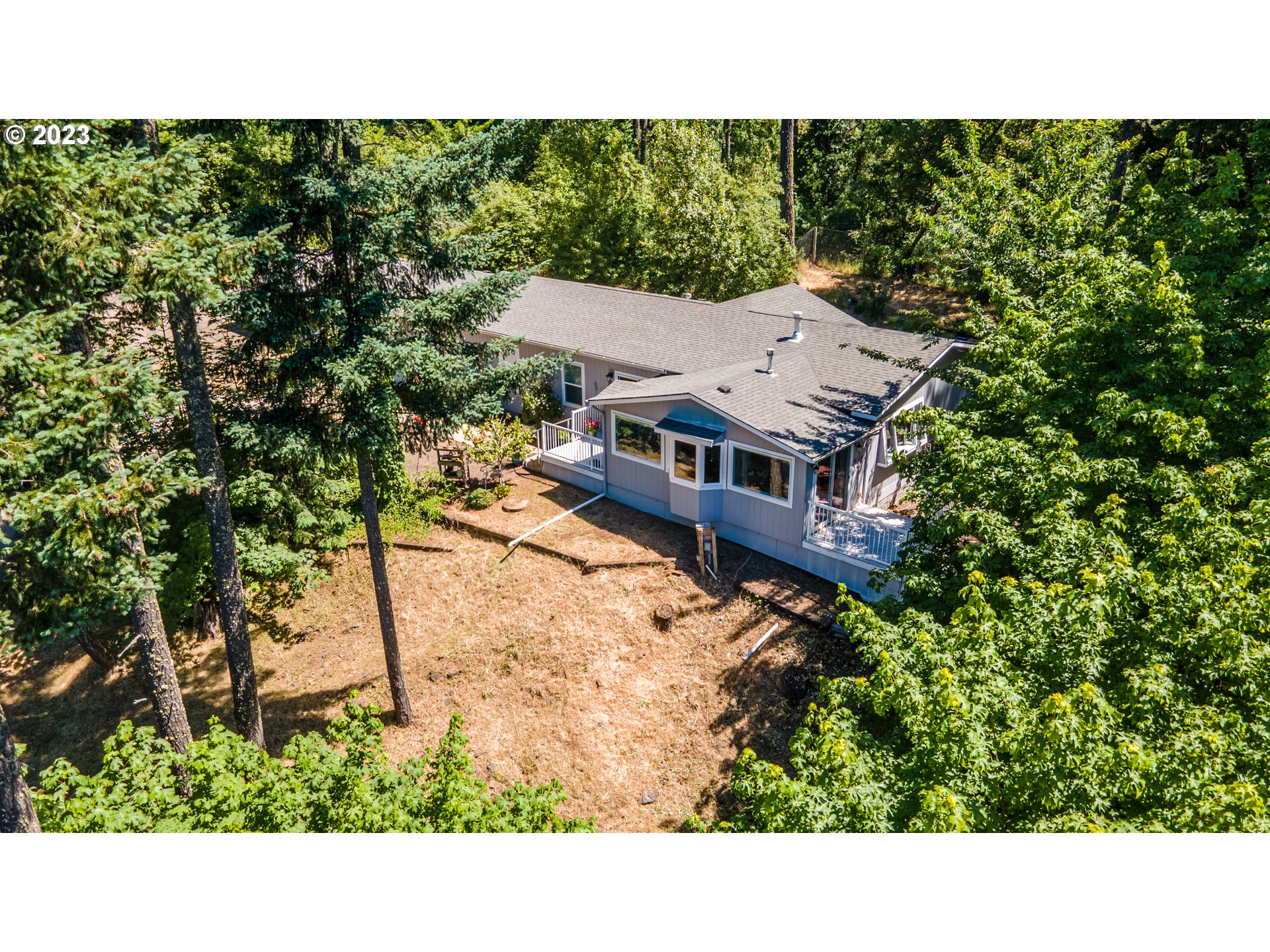 38309 Maple Street Lebanon, OR 97355 - Photo 44 of 47 Gallery Image 44