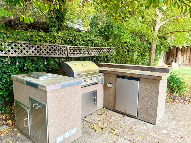 $999,900 | 2806 Audubon Circle, Davis, CA 95618