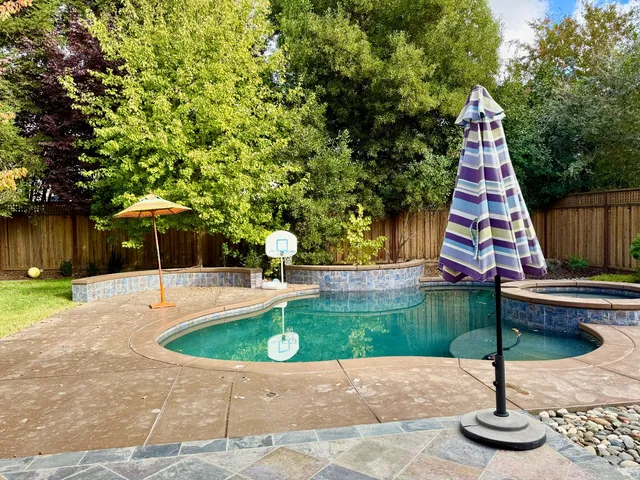 $999,900 | 2806 Audubon Circle, Davis, CA 95618