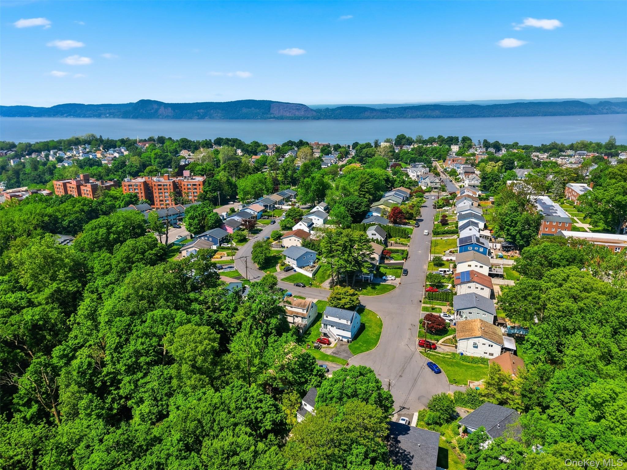 24 Fuller Road Ossining, NY 10562 - Photo 44 of 48 an aerial view of residential building and lake