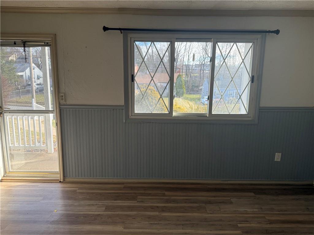 205 Carson Street Springdale, PA 15144 - Photo 3 of 12 Gallery Image 3