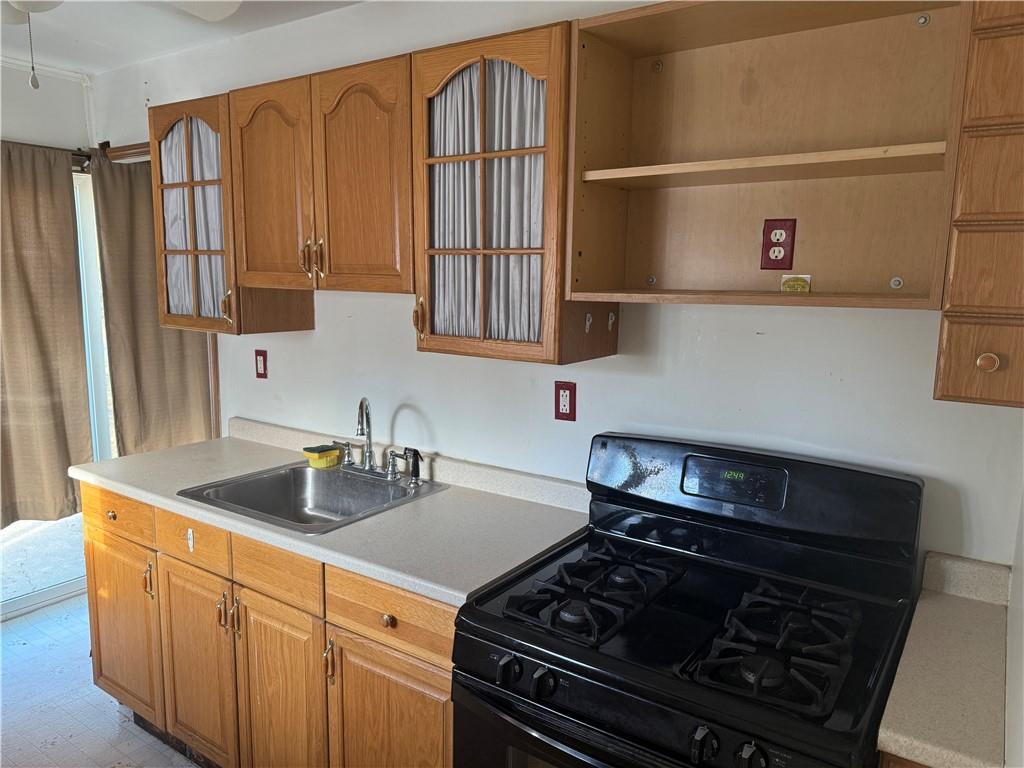 205 Carson Street Springdale, PA 15144 - Photo 8 of 12 Gallery Image 8