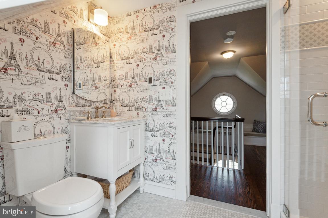 5803 Roland Avenue Baltimore, MD 21210 - Photo 42 of 75 3rd level renovated bathroom