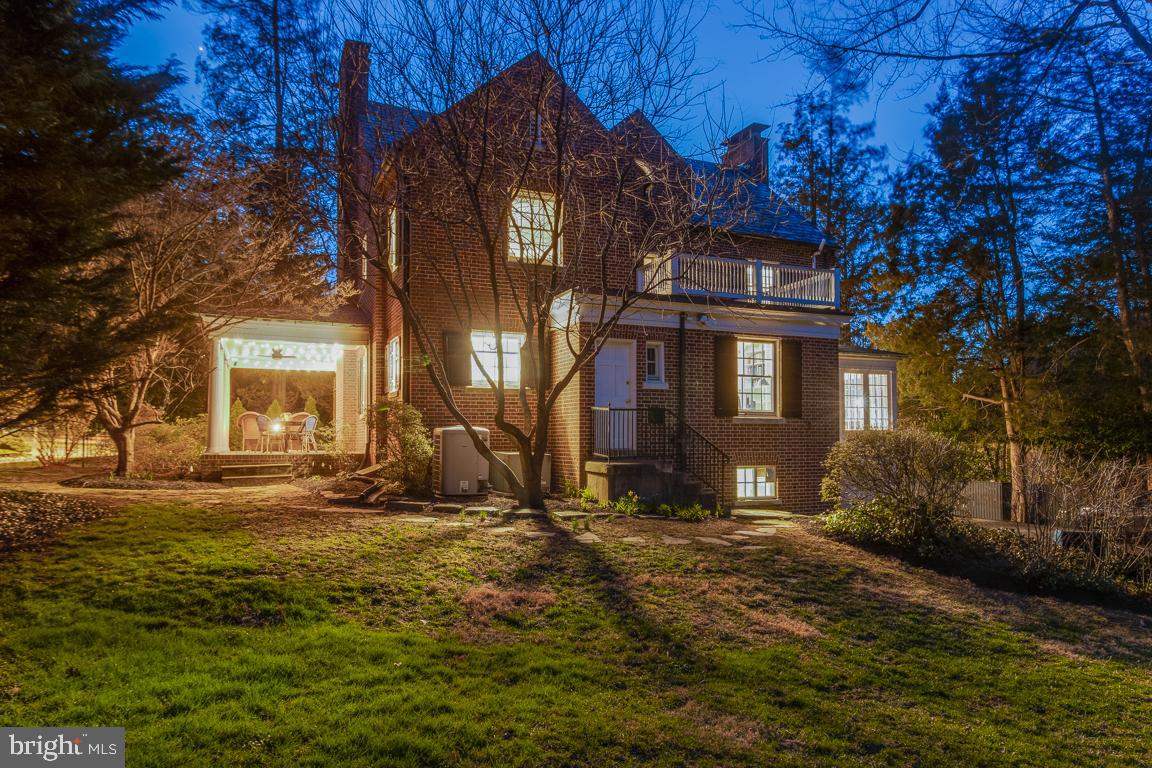5803 Roland Avenue Baltimore, MD 21210 - Photo 65 of 75 Energy efficient LED lighting throughout the home
