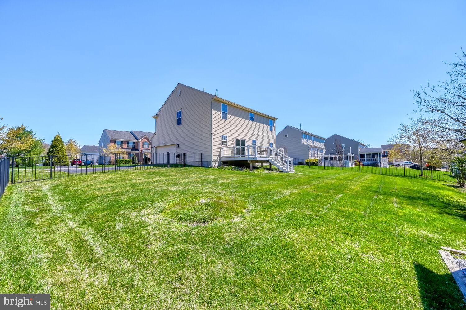 4216 Cross Spring Drive Nottingham, MD 21236 - Photo 15 of 21 Spacious backyard with endless potential.