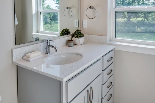 $375,000 | 2674 Notre Dame Drive, Unit 705, Fitchburg, WI 53711