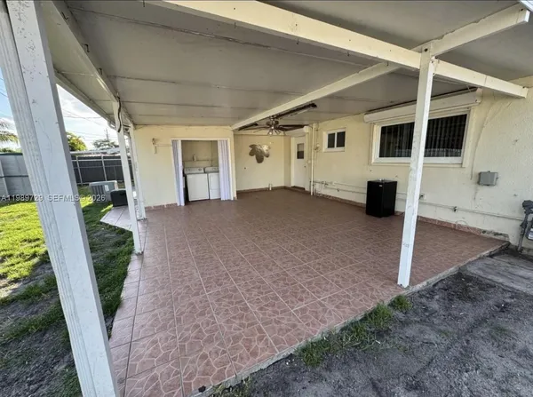 $3,000 | 510 West 36th Place, Hialeah, FL 33012