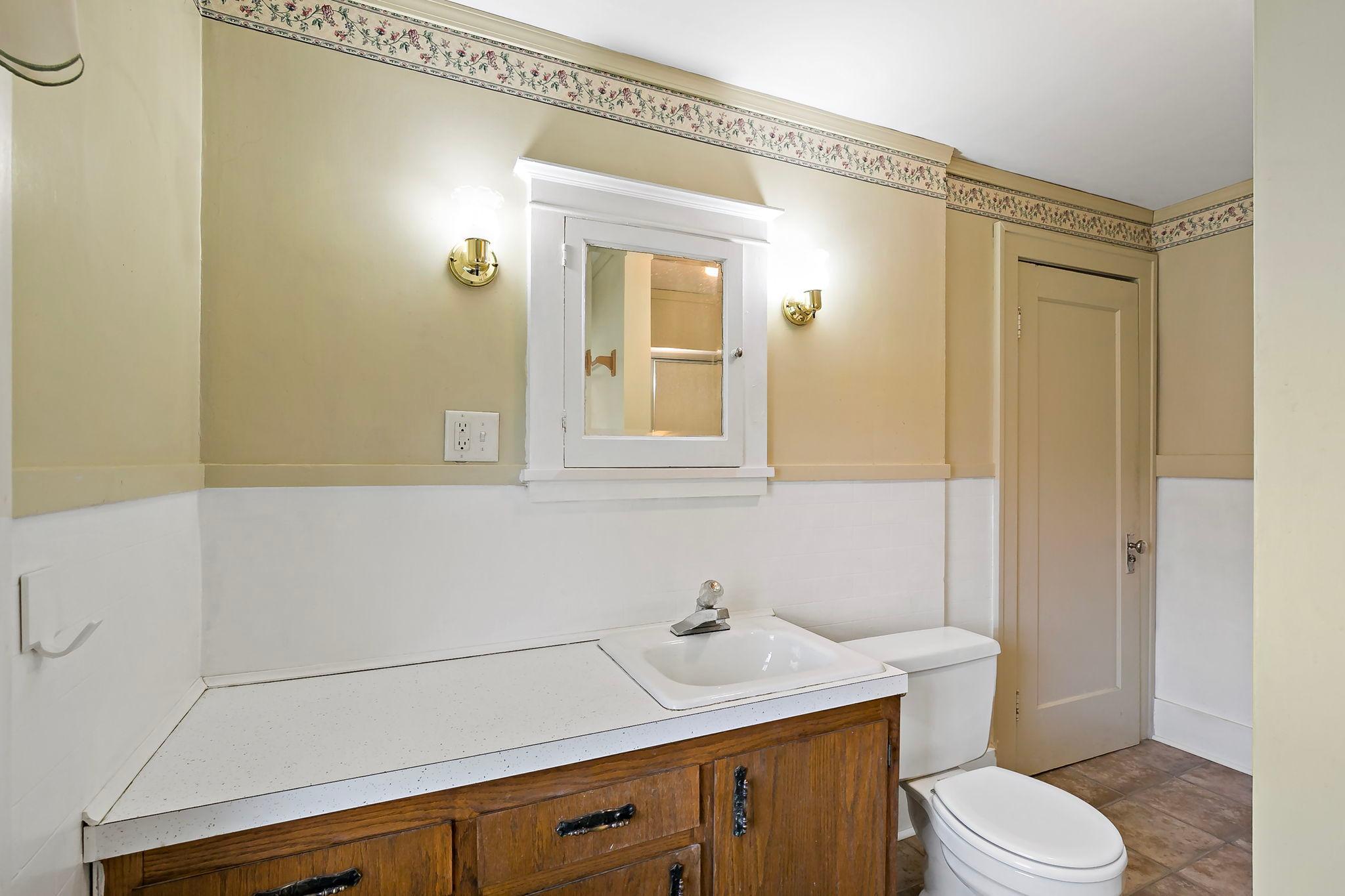 615 7th Street Kenyon, MN 55946 - Photo 29 of 38