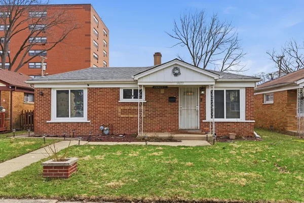 $170,000 | 14633 South Edbrooke Avenue, Dolton, IL 60419
