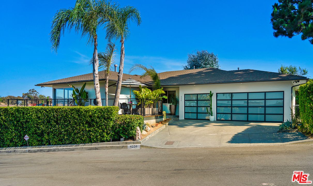 4236 Terraza Drive Los Angeles, CA 90008 - Photo 1 of 51