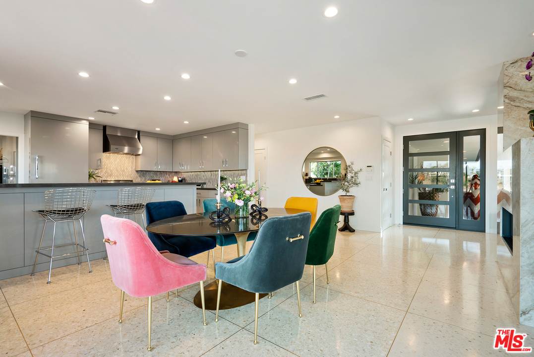 4236 Terraza Drive Los Angeles, CA 90008 - Photo 11 of 51