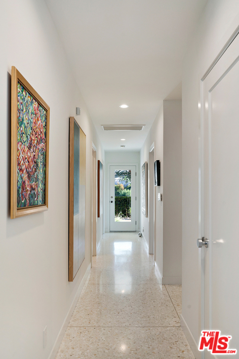 4236 Terraza Drive Los Angeles, CA 90008 - Photo 23 of 51