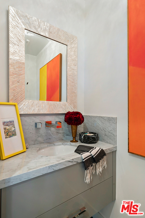 4236 Terraza Drive Los Angeles, CA 90008 - Photo 24 of 51