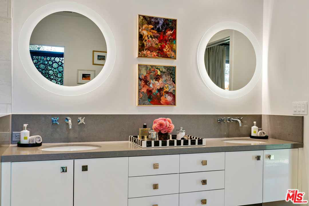 4236 Terraza Drive Los Angeles, CA 90008 - Photo 32 of 51