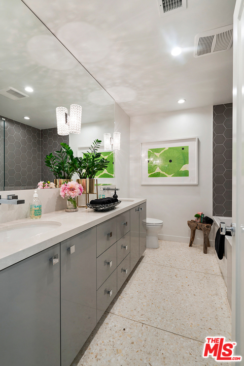 4236 Terraza Drive Los Angeles, CA 90008 - Photo 40 of 51