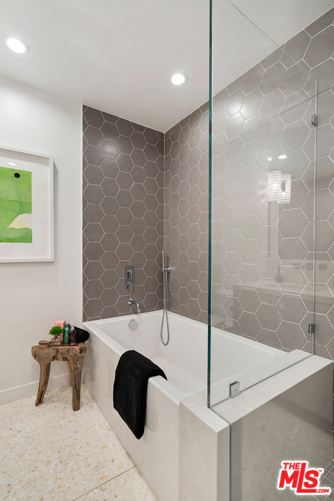 4236 Terraza Drive Los Angeles, CA 90008 - Photo 41 of 51